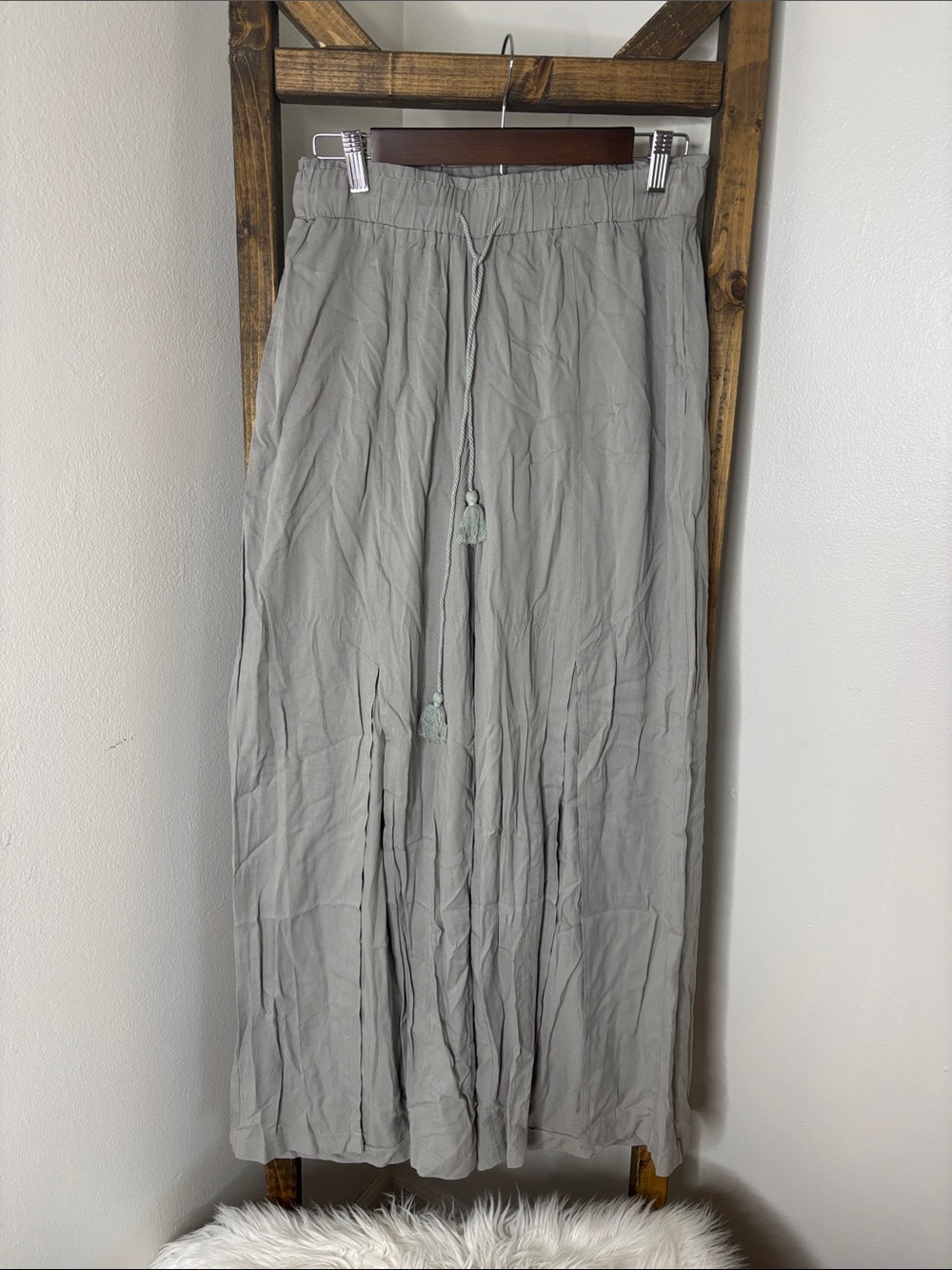Hem & Thread Light Gray Wide-Leg Drawstring Pants Size M